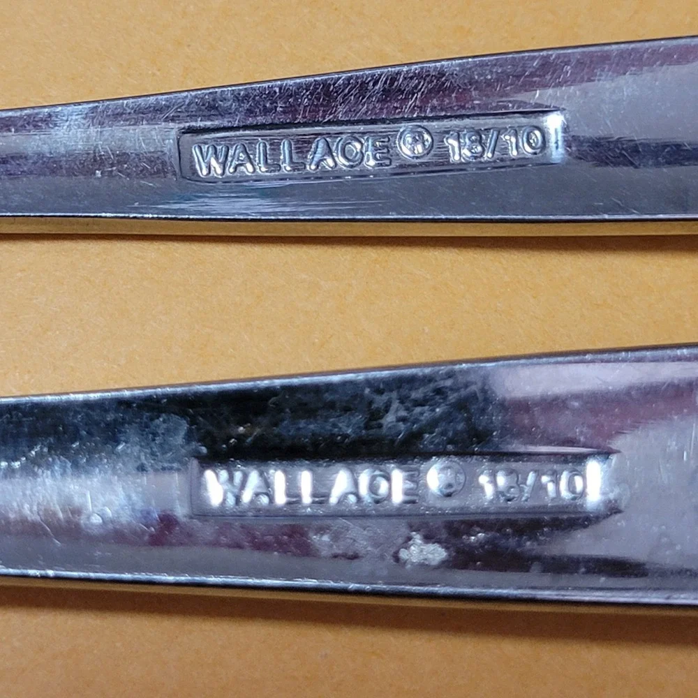 Wallace NAPOLI FROST Stainless Flatware -- Serving Fork / Butter Knife Set‎